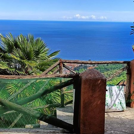 Appartamento La Cita Ca - Vista Mare Finale Ligure Esterno foto
